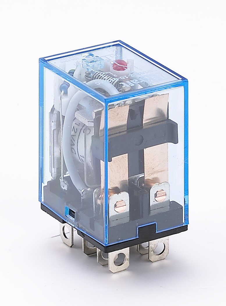 Реле промежуточное ПР-102 4 конт. с инд. LED 5А 220В AC SchE 23225DEK